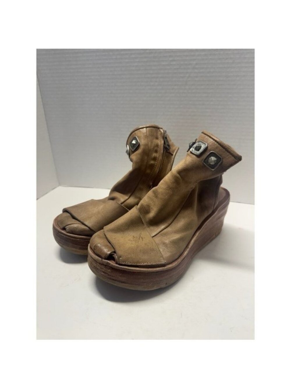 A.S. 98 Tan Leather Studded Wedge Sandals Open Toe Platform Made in Italy 36 6